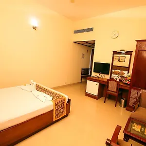 Queen Hotel Kochi